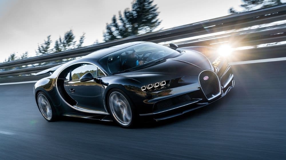 Der Bugatti Chiron – Kamps Superlative Gruppe Der der Sportwagen 